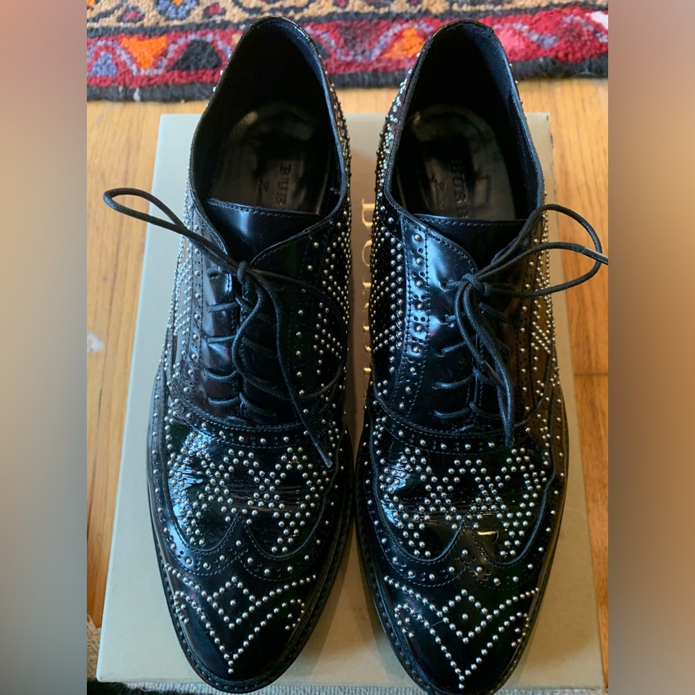 Burberry Gennie lace up studs shoes